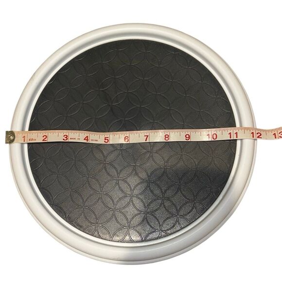 Non skid organizing lazy Susan 12” Turntable - Picture 13 of 13